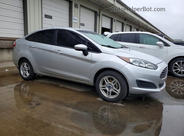 3FADP4BJ7KM122645 2019 FORD FIESTA Серебряный Передняя правая четверть