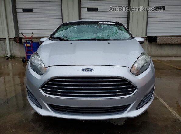 3FADP4BJ7KM122645 2019 FORD FIESTA Серебряный Вид спереди