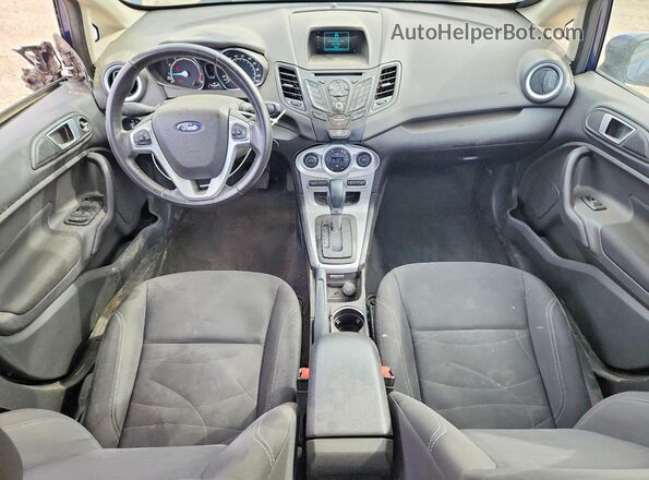 3FADP4BJ8GM184076 2016 FORD FIESTA Синий Вид панели приборов