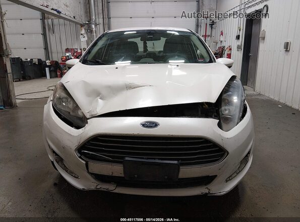 3FADP4BJ8JM122975 2018 FORD FIESTA Белый Вид задней части салона