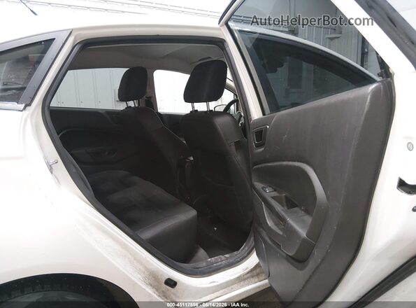 3FADP4BJ8JM122975 2018 FORD FIESTA Белый Вид наклейки с VIN-кодом