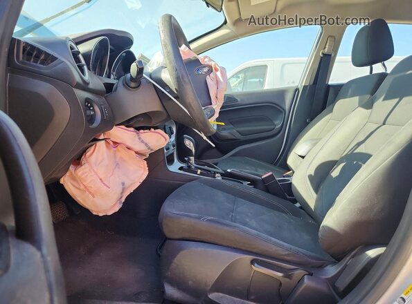 3FADP4BJ9HM150469 2017 FORD FIESTA Silver Front interior view