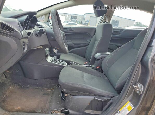 3FADP4BJXJM104414 2018 FORD FIESTA Серый Вид салона спереди