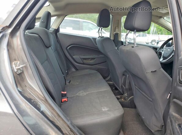 3FADP4BJXJM104414 2018 FORD FIESTA Серый Вид задних сидений