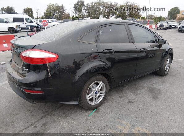 3FADP4BJXKM137978 2019 FORD FIESTA Черный Задняя правая четверть