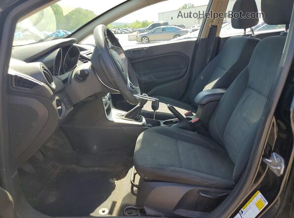 3FADP4EE6HM169690 2017 FORD FIESTA Black Вид салону спереду