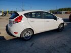 2018 Ford Fiesta Se Белый vin: 3FADP4EJ2JM108534