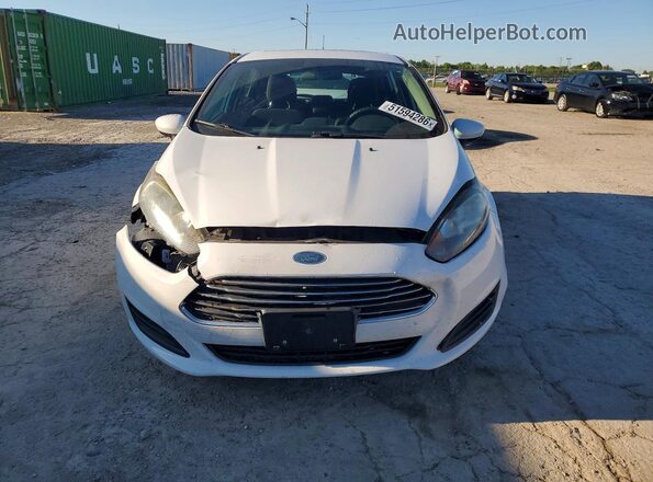 3FADP4EJ2JM108534 2018 FORD FIESTA Белый Вид спереди