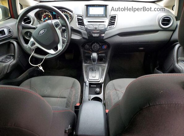 3FADP4EJ3GM147254 2016 FORD FIESTA Красный Вид панели приборов