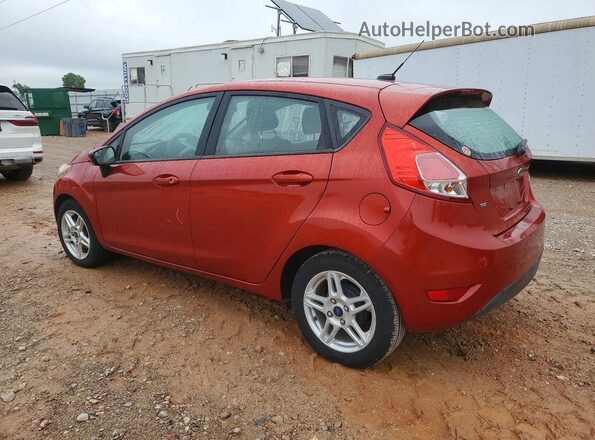 3FADP4EJ4JM102105 2018 FORD FIESTA Красный Задняя левая четверть