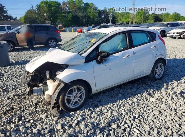 3FADP4EJ7JM116791 2018 FORD FIESTA Белый Передняя левая четверть