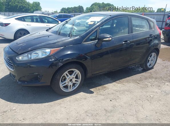 3FADP4EJ8GM111981 2016 FORD FIESTA Черный Передняя левая четверть