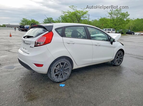 3FADP4EJ8HM136607 2017 FORD FIESTA White Задня права чверть
