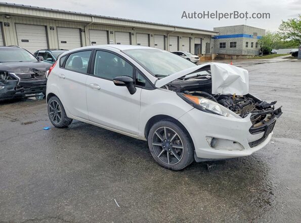 3FADP4EJ8HM136607 2017 FORD FIESTA White Передня права чверть