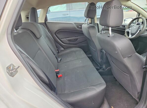 3FADP4EJ8HM157635 2017 FORD FIESTA White Rear seats view
