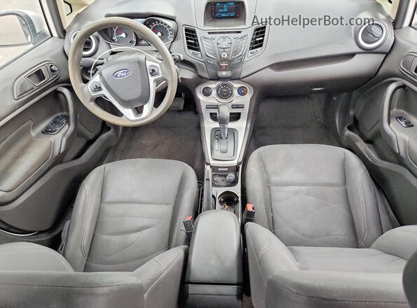 3FADP4EJ8HM157635 2017 FORD FIESTA White Dashboard view