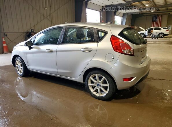 3FADP4EJ8KM125369 2019 FORD FIESTA Серебряный Задняя левая четверть