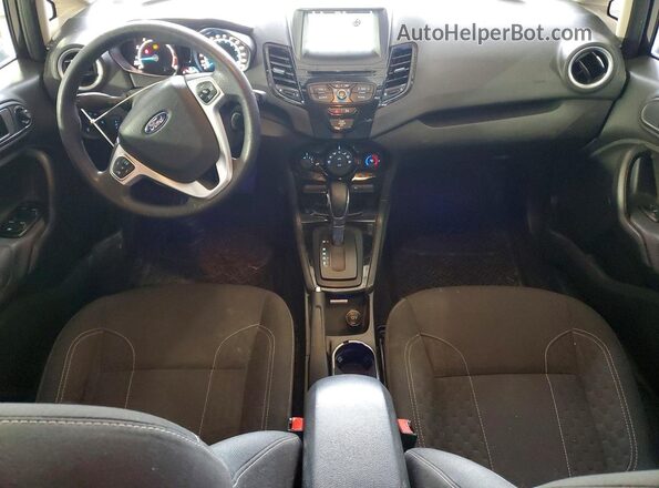 3FADP4EJ8KM138154 2019 FORD FIESTA Black Widok deski rozdzielczej