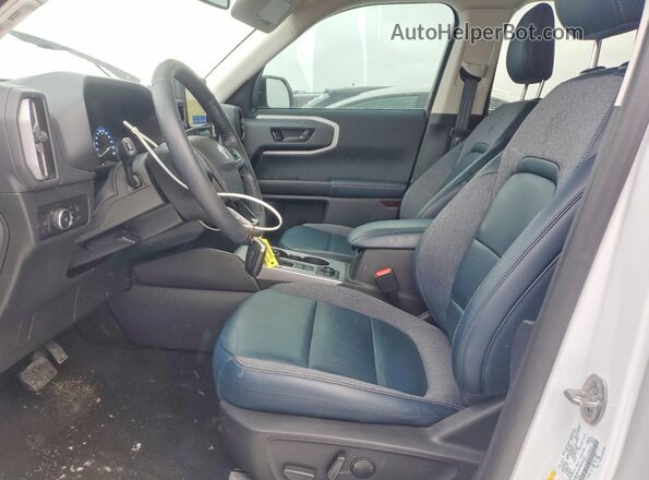 3FMCR9C62PRD28176 2023 FORD BRONCO White Widok wnętrza z przodu