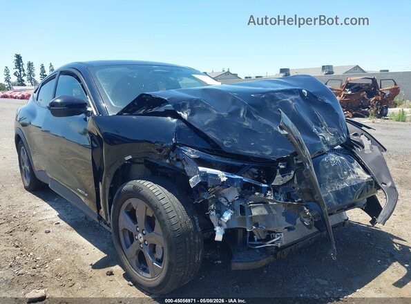 3FMTK1RMXNMA44512 2022 FORD MUSTANG MACH-E Черный Передняя правая четверть