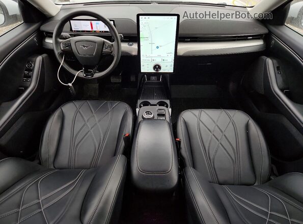 3FMTK1SS3NMA18021 2022 FORD MUSTANG Серый Вид панели приборов