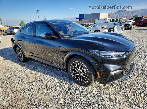 3FMTK3R70RMA23048 2024 FORD MUSTANG Черный Передняя правая четверть