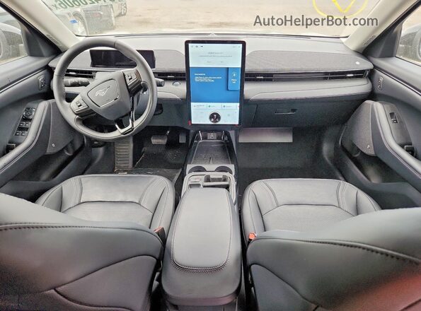3FMTK3R79SMA14743 2025 FORD MUSTANG Черный Вид панели приборов