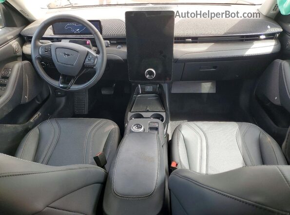 3FMTK3S59PMB03597 2023 FORD MUSTANG White Vista del salpicadero