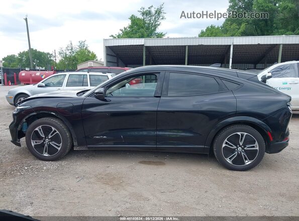 3FMTK3S5XPMA83702 2023 FORD MUSTANG MACH-E Черный 