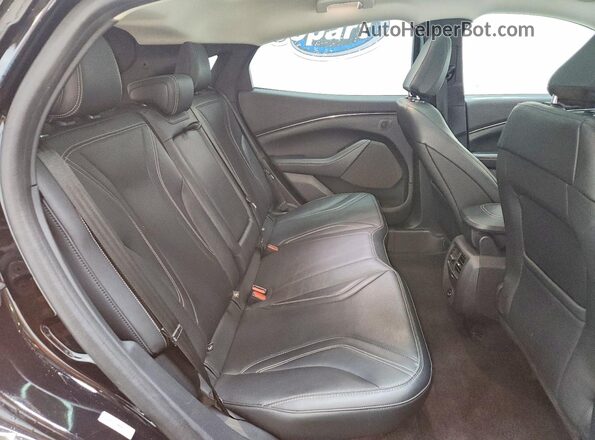 3FMTK3SU1PMB06355 2023 FORD MUSTANG MACH-E PREMI Черный Вид задней части салона