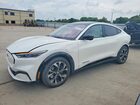 2021 Ford Mustang Mach-e Premium White vin: 3FMTK3SUXMMA56552