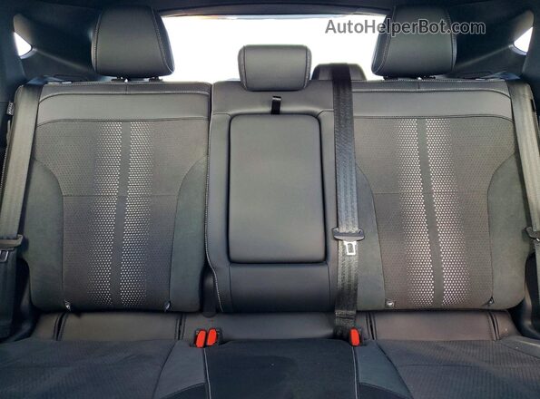 3FMTK4SX8SMA08142 2025 FORD MUSTANG Белый Вид задних сидений