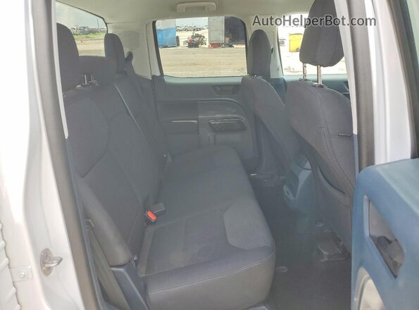 3FTTW8BA7SRB26102 2025 FORD MAVERICK White Vista de los asientos traseros