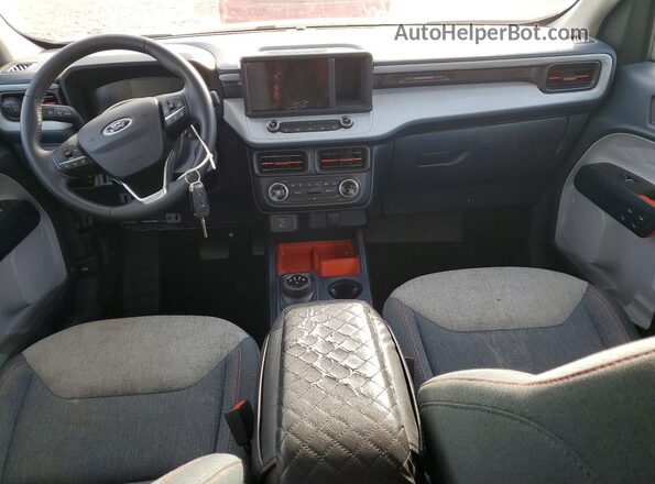 3FTTW8H32RRB66381 2024 FORD MAVERICK Зеленый Вид панели приборов