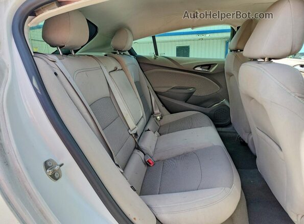 3G1BE6SM1JS637527 2018 CHEVROLET CRUZE Белый Вид задней части салона