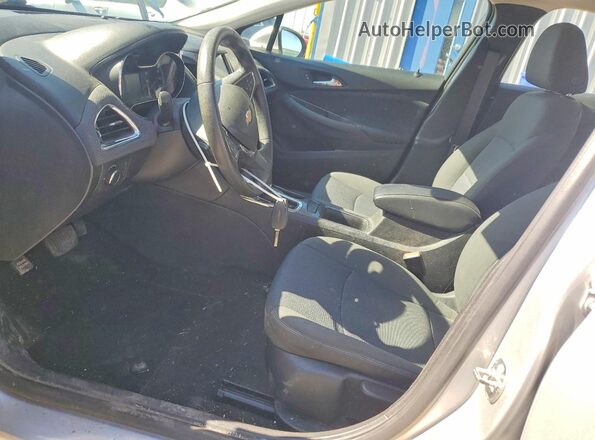 3G1BE6SM5JS556823 2018 CHEVROLET CRUZE Silver Widok wnętrza z przodu
