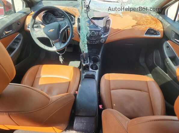 3G1BH6SE5JS508089 2018 CHEVROLET CRUZE Красный Вид панели приборов