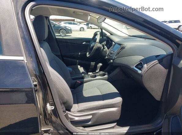 3G1BH6SE6JS653206 2018 CHEVROLET CRUZE Черный Вид салона спереди