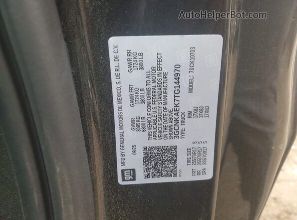 3GCNKAEK7TG144970 2026 CHEVROLET SILVERADO Black Widok komory silnika