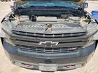 2020 Chevrolet Silverado K1500 Lt Trail Boss Серебряный vin: 3GCPYFED5LG118826