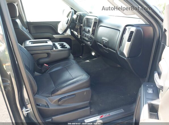 3GCUKREC0JG417702 2018 CHEVROLET SILVERADO Blue Вид салону спереду