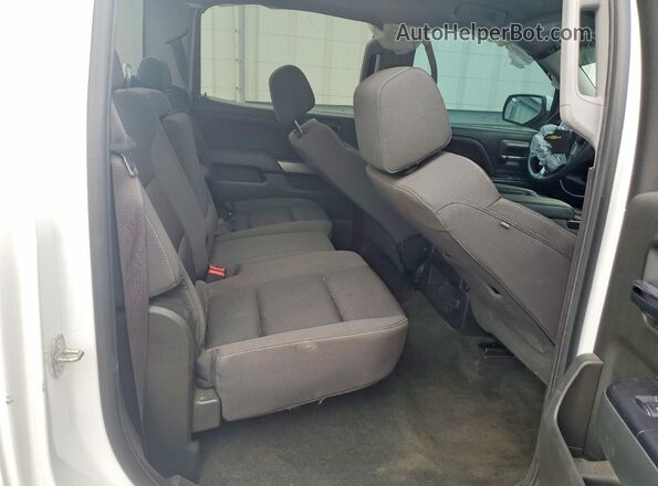 3GCUKREC1HG429738 2017 CHEVROLET SILVERADO White Widok tylnych siedzeń