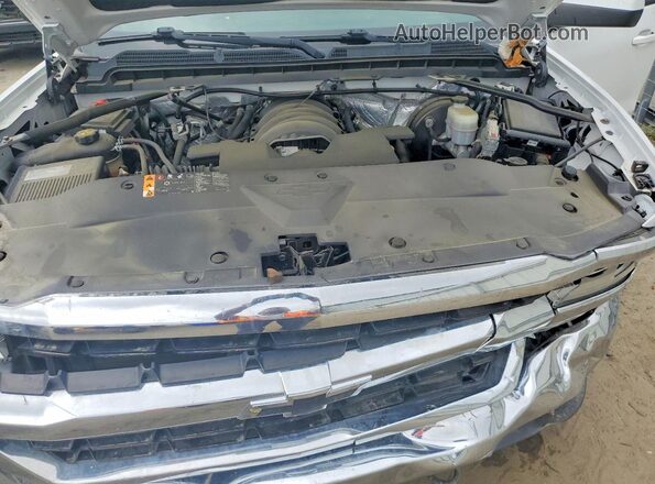 3GCUKREC1HG429738 2017 CHEVROLET SILVERADO White Widok wnętrza z tyłu
