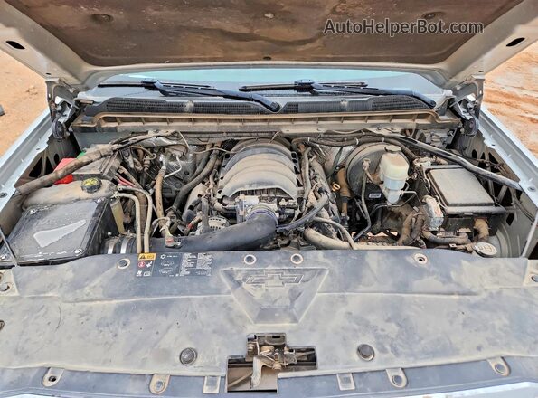 3GCUKSEC2GG141832 2016 CHEVROLET SILVERADO Silver Вид задньої частини салону