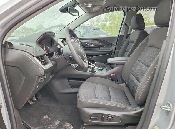 3GKALMEV2NL120923 2022 GMC TERRAIN Серебряный Вид салона спереди