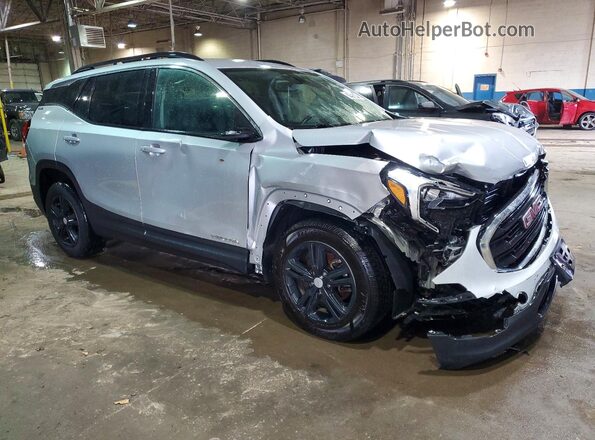 3GKALMEV3JL225027 2018 GMC TERRAIN Серебряный Передняя правая четверть