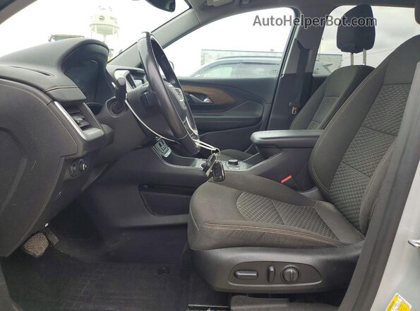 3GKALMEVXLL121072 2020 GMC TERRAIN Silver Вид салону спереду