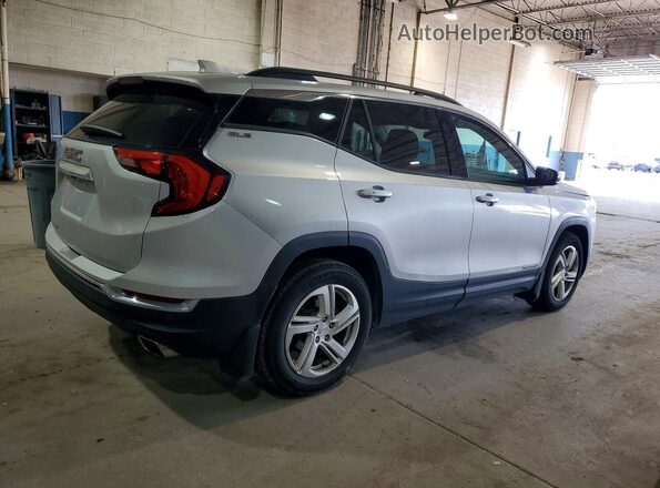 3GKALMEXXJL149680 2018 GMC TERRAIN Silver Задня права чверть