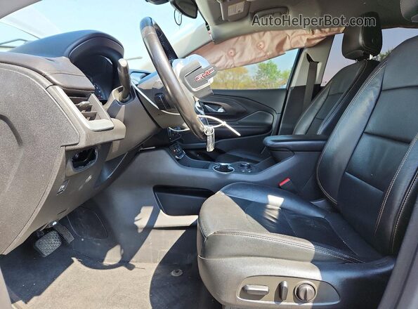 3GKALPEV7KL183593 2019 GMC TERRAIN Silver Widok wnętrza z przodu