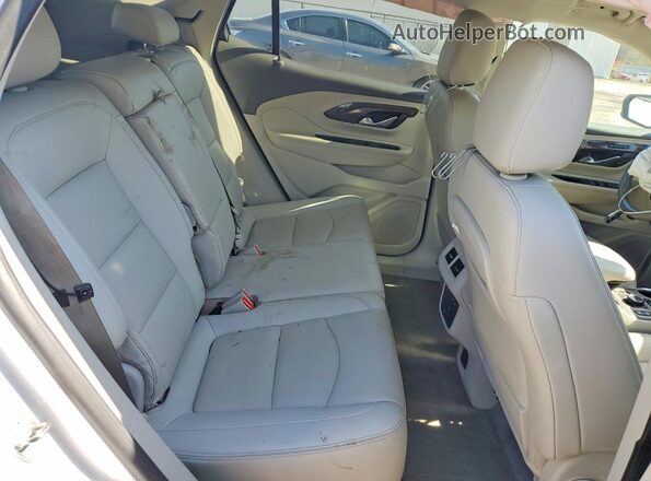 3GKALSEX0LL137061 2020 GMC TERRAIN White Widok tylnych siedzeń